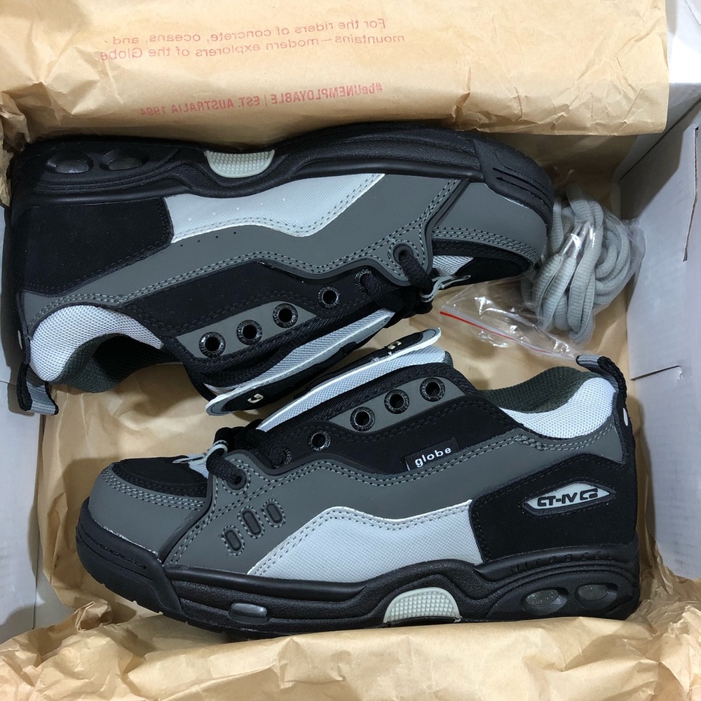 Globe Shoes Kids 4